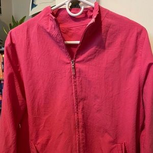 vintage pink nikki jacket. feels like a
windbreaker. womens size medium (M)